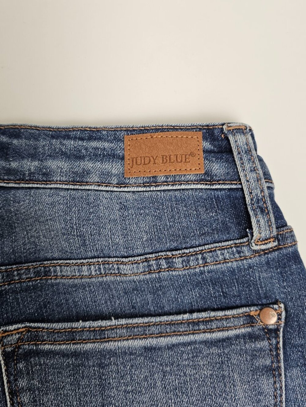 Judy Blue Wide Leg Crop Jeans JB88592 Size 5/27 High Rise Stretch Denim Raw Hem - Picture 6 of 13